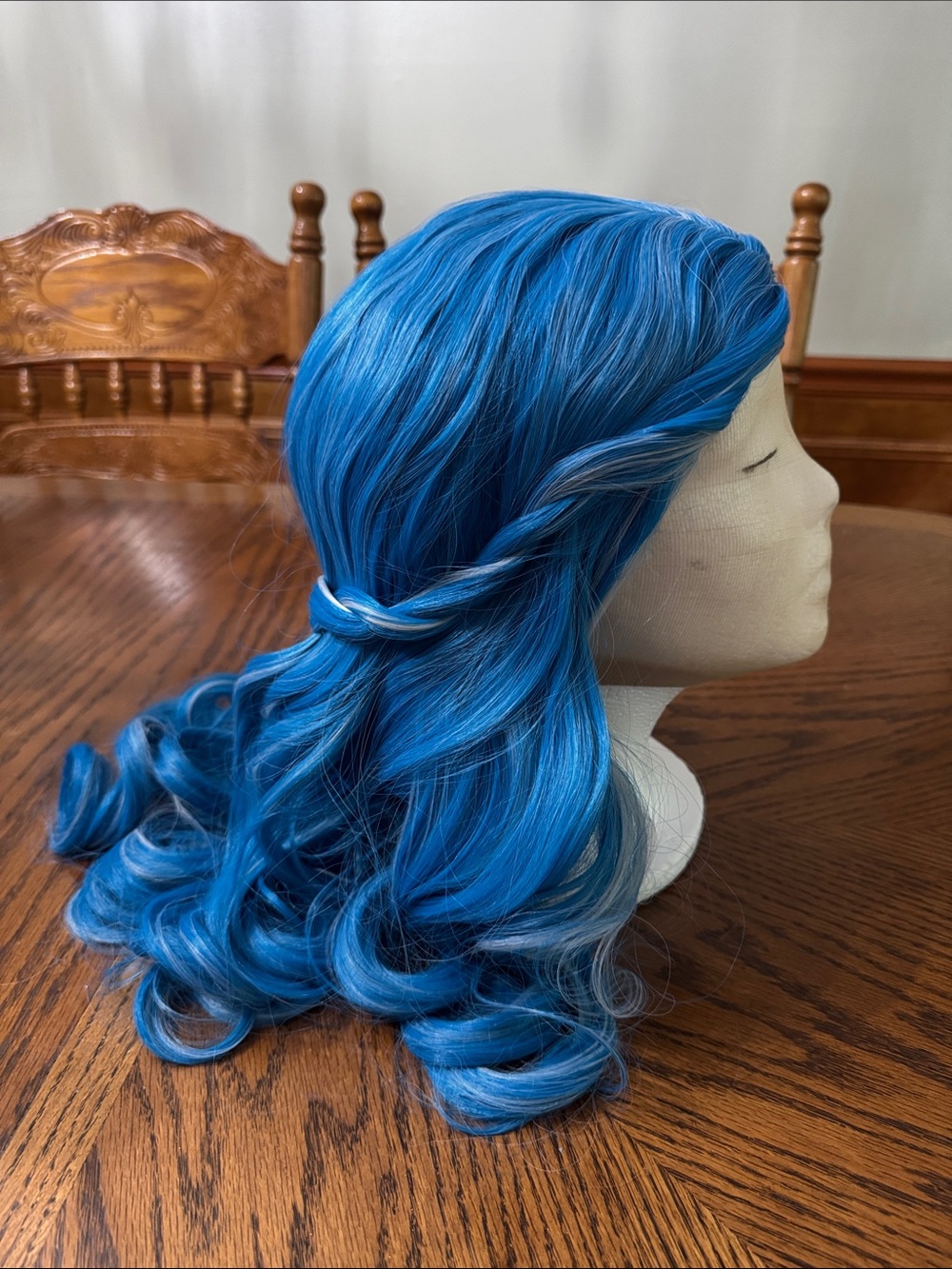 New Blue Synthetic Curly Wig for Women - Vibrant Blue